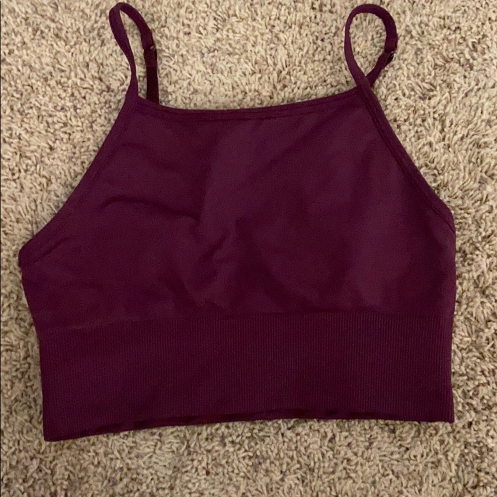 lululemon sports bra